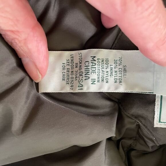 L.L. Bean Women’s Baxter State Parka Goosedown Olive Green Coat $329 M Petite - Picture 13 of 13